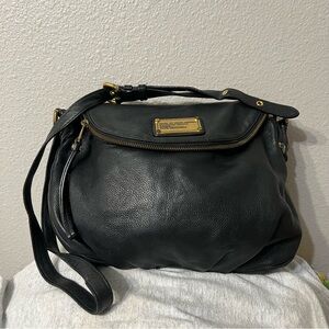 Marc by Marc Jacobs Crossbody Shoulder Bag Classic Q Natasha Black Leather Purse